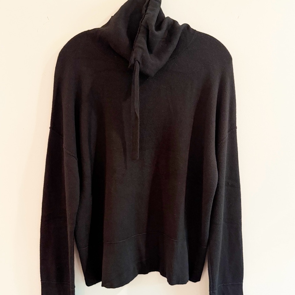 Universal Thread Women’s Black Sweater - Picture 9 of 11